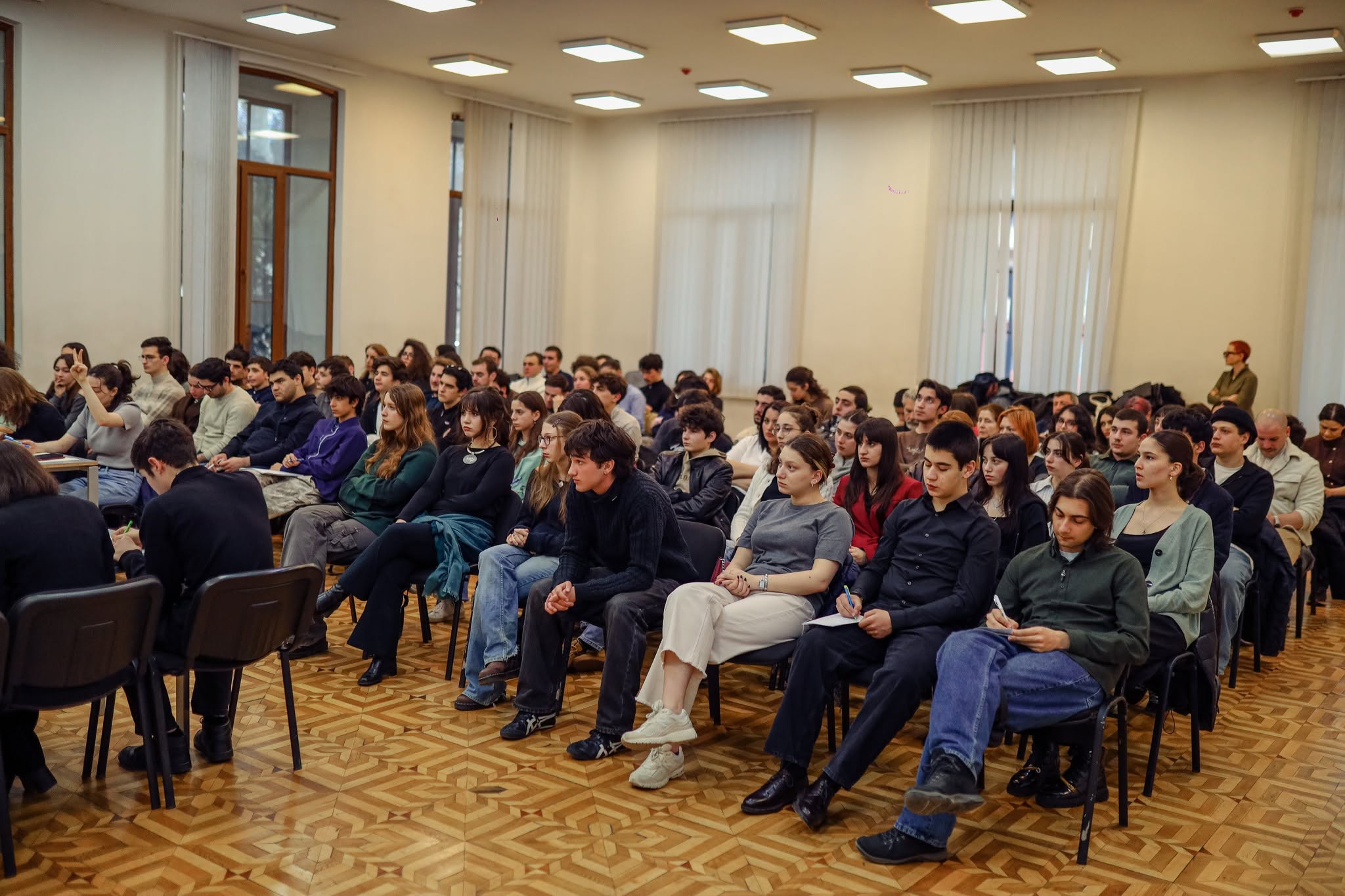 მასშტაბური საჯარო დებატი პროფესიული განათლების შესახებ